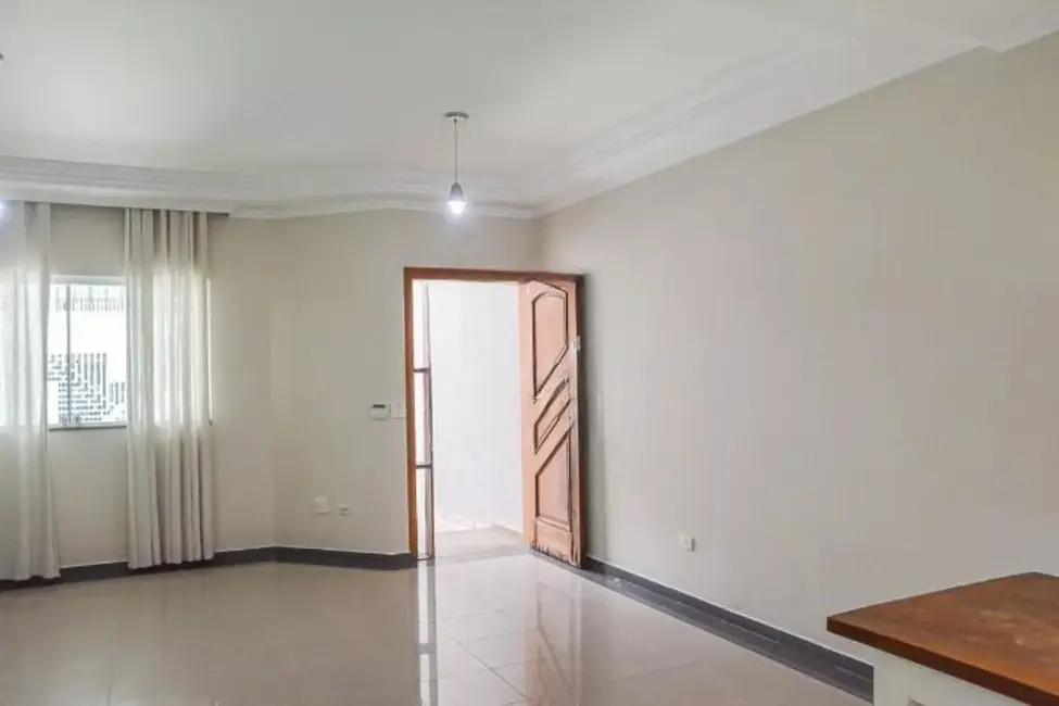 Foto 2 de Sobrado com 3 quartos à venda, 200m2 em Sao Bernardo Do Campo - SP
