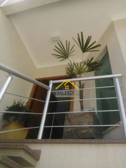 Sobrado com 3 quartos à venda, 125m2 em Vila Scarpelli, Santo Andre - SP - imagem 2 Foto 2 de Sobrado com 3 quartos à venda, 125m2 em Vila Scarpelli, Santo Andre - SP