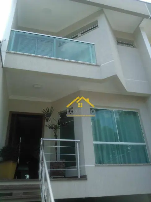 Sobrado com 3 quartos à venda, 125m2 em Vila Scarpelli, Santo Andre - SP - imagem 1 Foto 1 de Sobrado com 3 quartos à venda, 125m2 em Vila Scarpelli, Santo Andre - SP