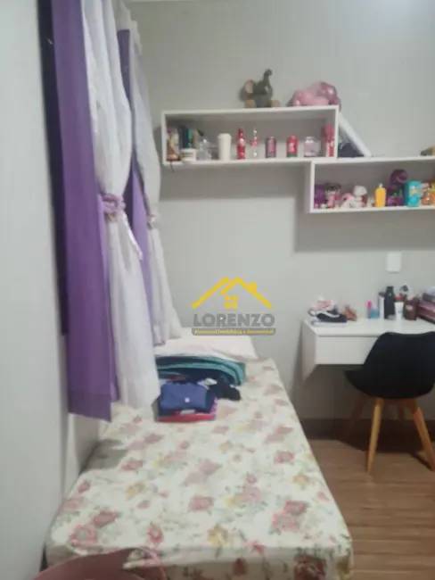 Sobrado com 4 quartos à venda, 169m2 em Parque das Nações, Santo Andre - SP - imagem 9 Foto 9 de Sobrado com 4 quartos à venda, 169m2 em Parque das Nações, Santo Andre - SP