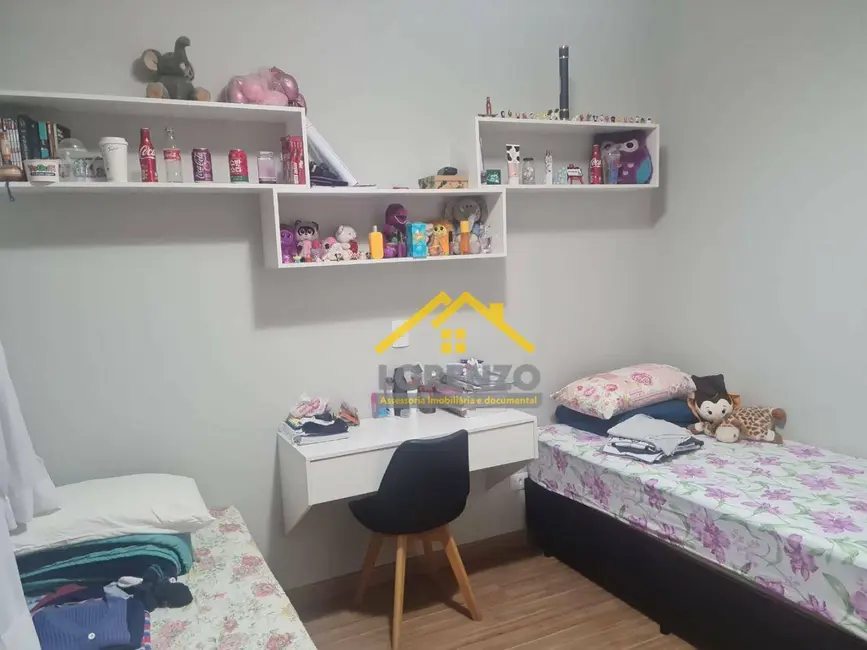 Sobrado com 4 quartos à venda, 169m2 em Parque das Nações, Santo Andre - SP - imagem 8 Foto 8 de Sobrado com 4 quartos à venda, 169m2 em Parque das Nações, Santo Andre - SP