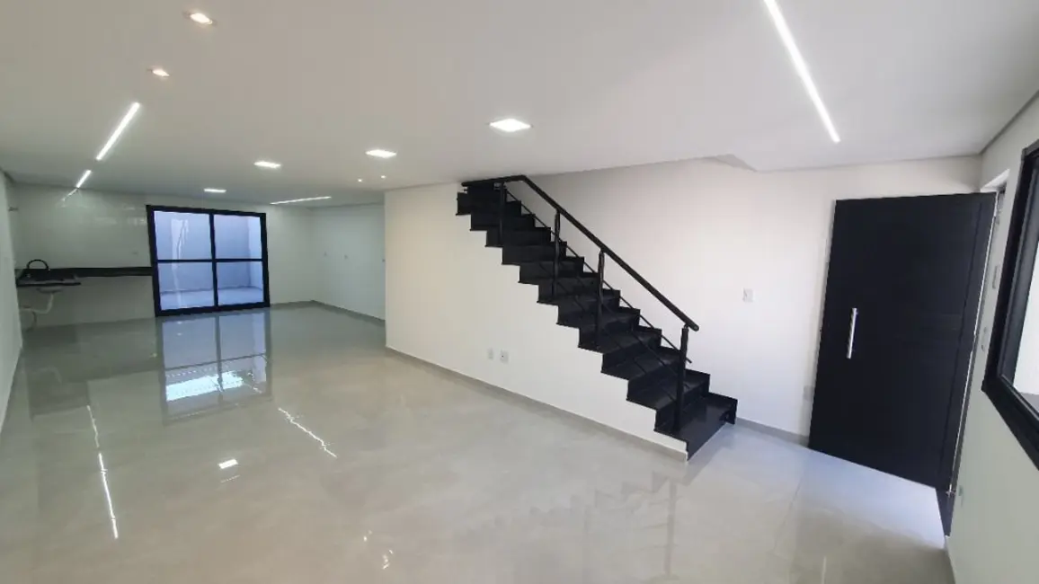 Sobrado com 3 quartos à venda, 150m2 em Vila Camilópolis, Santo Andre - SP - imagem 4 Foto 4 de Sobrado com 3 quartos à venda, 150m2 em Vila Camilópolis, Santo Andre - SP