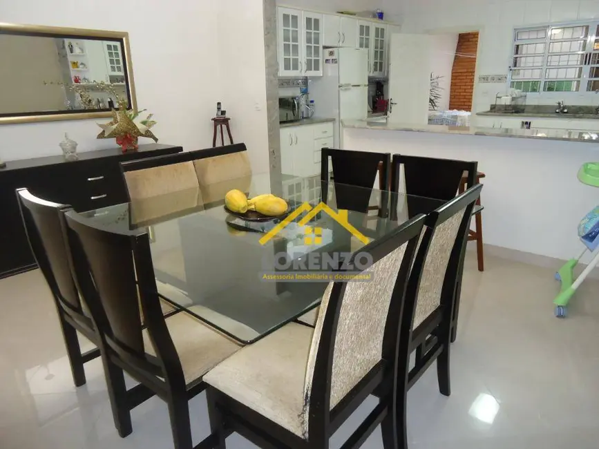 Foto 2 de Sobrado com 3 quartos à venda, 290m2 em Jardim Paraíso, Santo Andre - SP