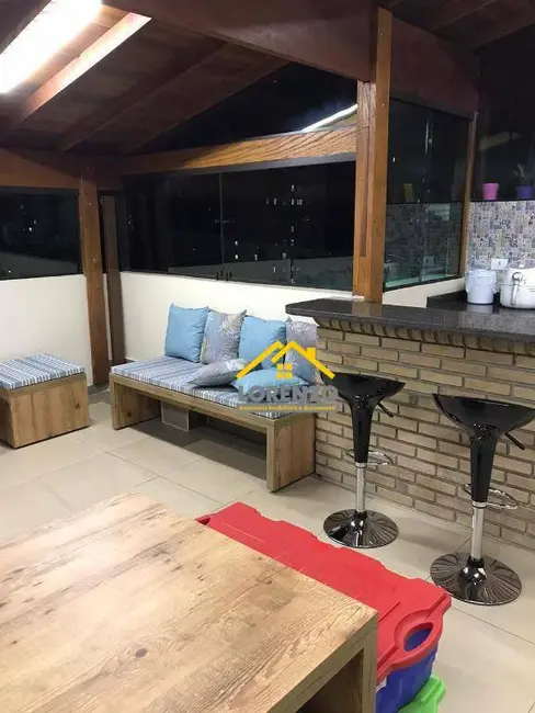 Foto 8 de Cobertura com 3 quartos à venda, 137m2 em Parque São Vicente, Maua - SP