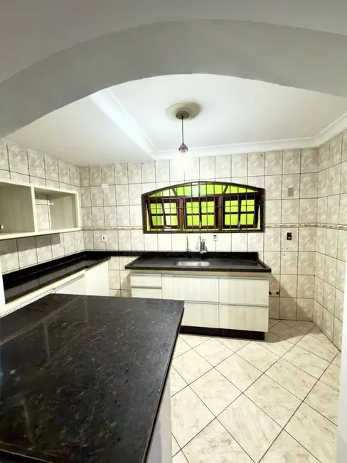 Foto 9 de Sobrado com 3 quartos à venda, 283m2 em Vila Vitória, Santo Andre - SP