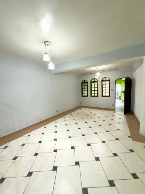 Foto 4 de Sobrado com 3 quartos à venda, 283m2 em Vila Vitória, Santo Andre - SP