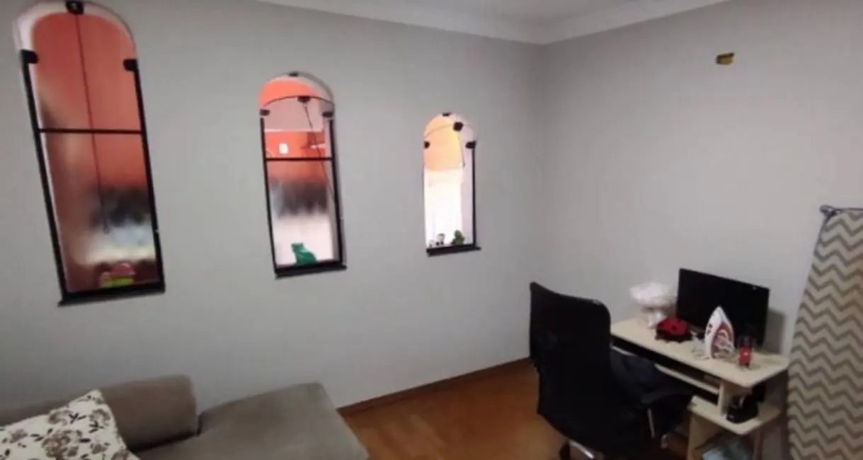 Sobrado com 3 quartos à venda, 240m2 em Vila Metalúrgica, Santo Andre - SP - imagem 9 Foto 9 de Sobrado com 3 quartos à venda, 240m2 em Vila Metalúrgica, Santo Andre - SP