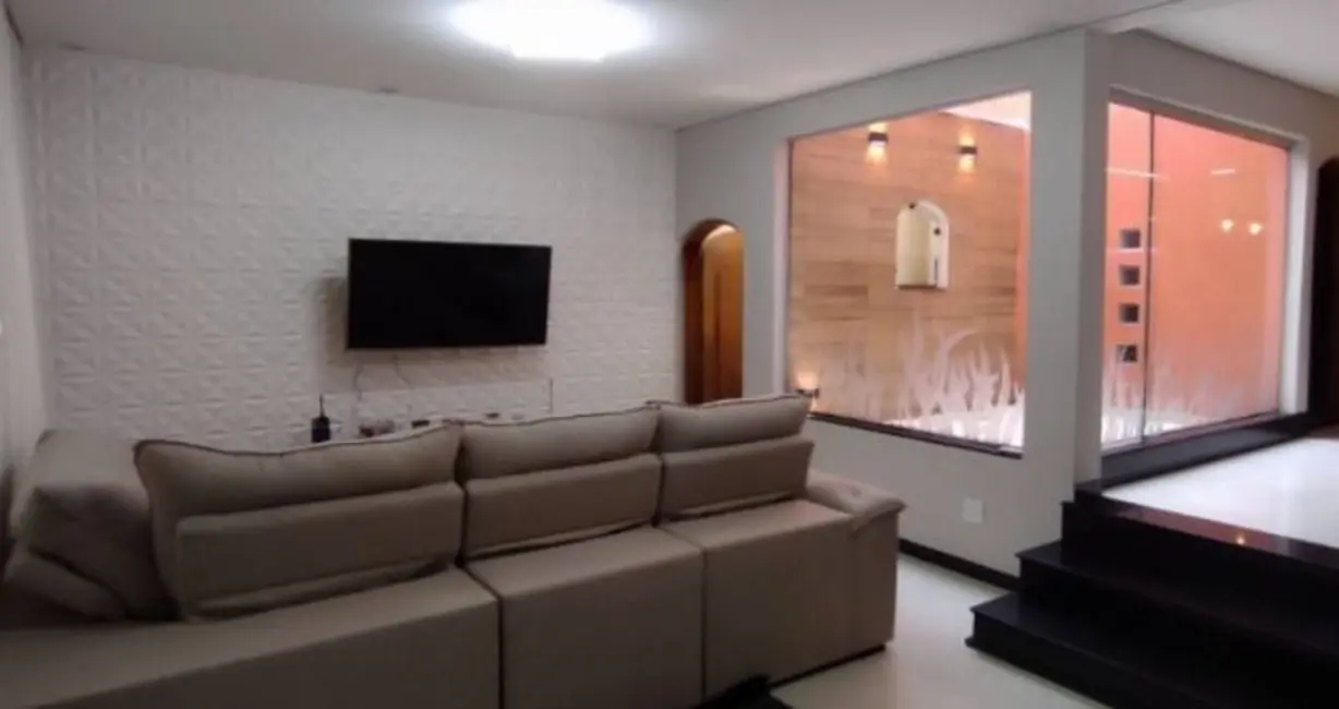 Sobrado com 3 quartos à venda, 240m2 em Vila Metalúrgica, Santo Andre - SP - imagem 5 Foto 5 de Sobrado com 3 quartos à venda, 240m2 em Vila Metalúrgica, Santo Andre - SP
