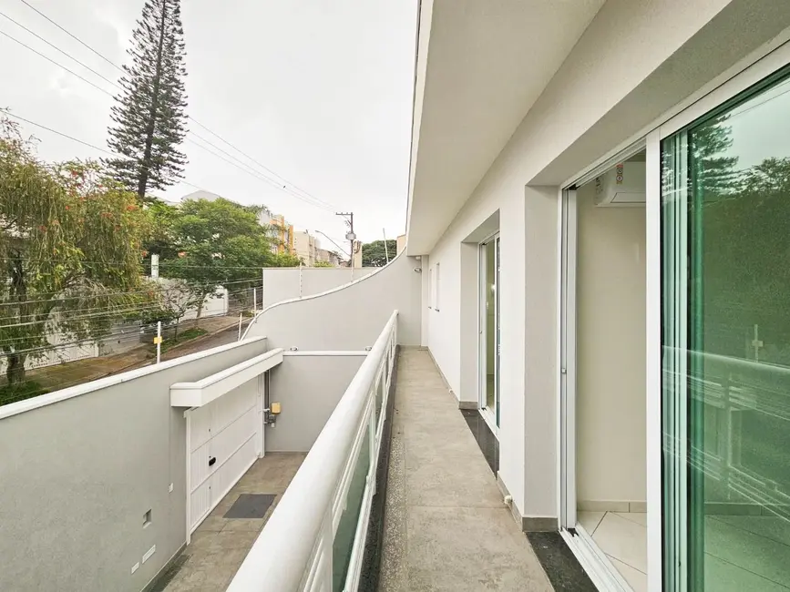 Foto 8 de Sobrado com 3 quartos para alugar, 250m2 em Santa Maria, Santo Andre - SP