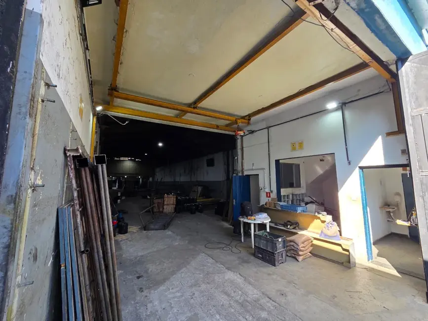 Foto 5 de Armazém / Galpão à venda, 700m2 em Vila Valparaíso, Santo Andre - SP
