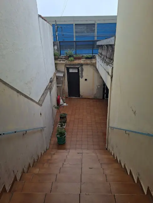 Sobrado com 4 quartos à venda, 200m2 em Vila Homero Thon, Santo Andre - SP - imagem 4 Foto 4 de Sobrado com 4 quartos à venda, 200m2 em Vila Homero Thon, Santo Andre - SP