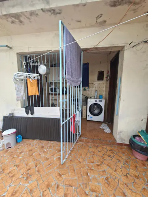 Sobrado com 4 quartos à venda, 200m2 em Vila Homero Thon, Santo Andre - SP - imagem 2 Foto 2 de Sobrado com 4 quartos à venda, 200m2 em Vila Homero Thon, Santo Andre - SP