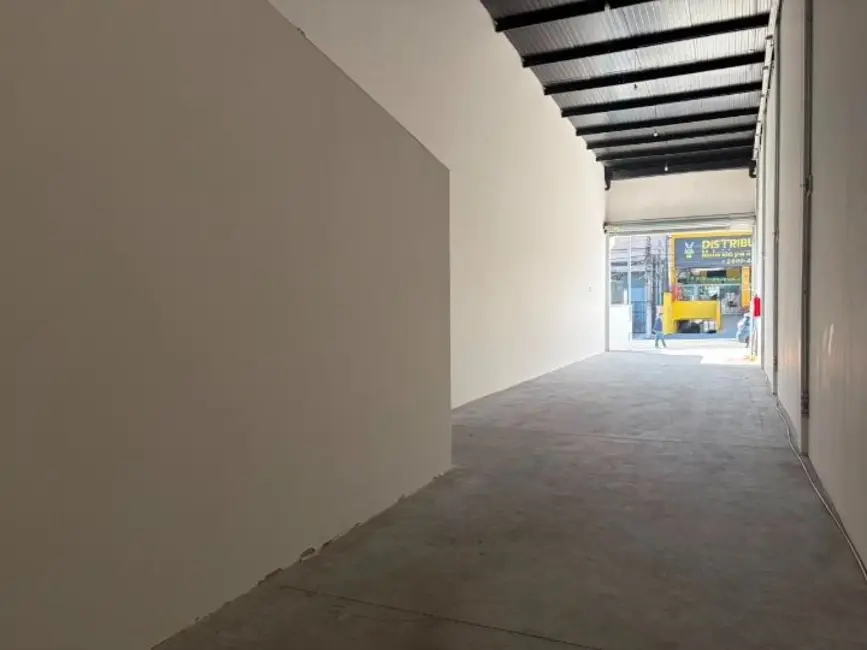 Armazém / Galpão para alugar, 205m2 em Vila América, Santo Andre - SP - imagem 1 Foto 1 de Armazém / Galpão para alugar, 205m2 em Vila América, Santo Andre - SP