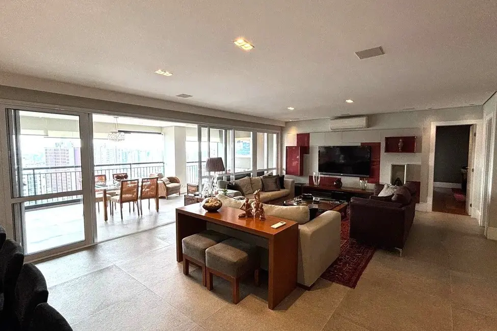 Apartamento com 3 quartos à venda, 236m2 em Vila Boa Vista, Santo Andre - SP - imagem 2 Foto 2 de Apartamento com 3 quartos à venda, 236m2 em Vila Boa Vista, Santo Andre - SP