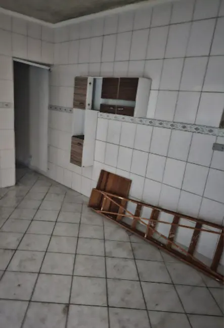 Foto 2 de Casa com 2 quartos à venda, 255m2 em Tupi, Praia Grande - SP