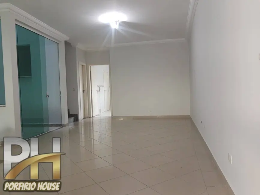 Foto 1 de Sobrado com 3 quartos à venda, 208m2 em Nova Petrópolis, Sao Bernardo Do Campo - SP
