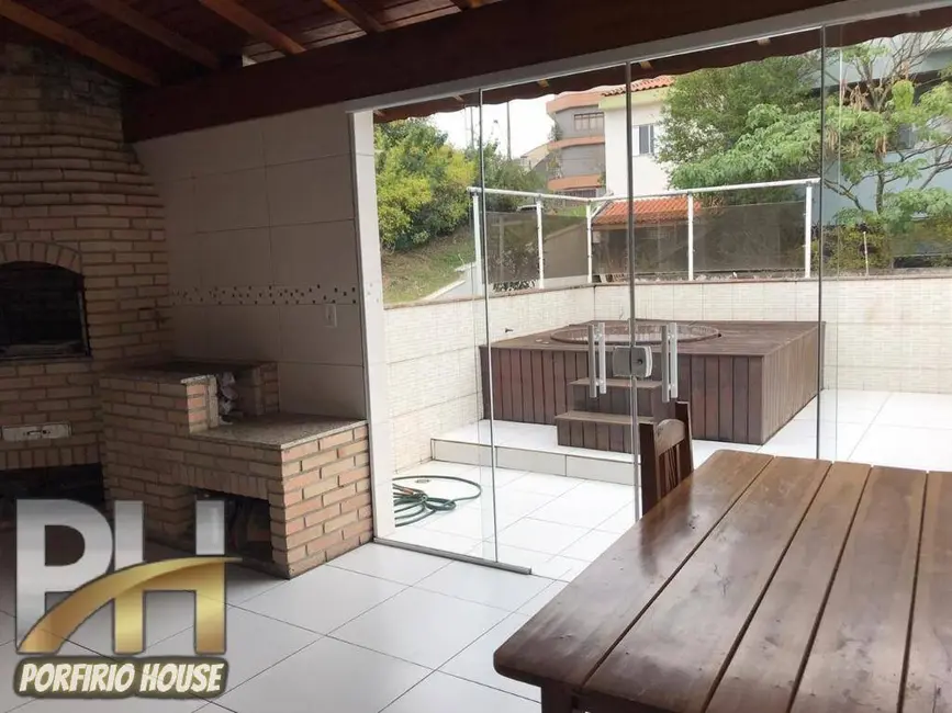 Sobrado com 4 quartos à venda, 260m2 em Jordanópolis, Sao Bernardo Do Campo - SP - imagem 9 Foto 9 de Sobrado com 4 quartos à venda, 260m2 em Jordanópolis, Sao Bernardo Do Campo - SP