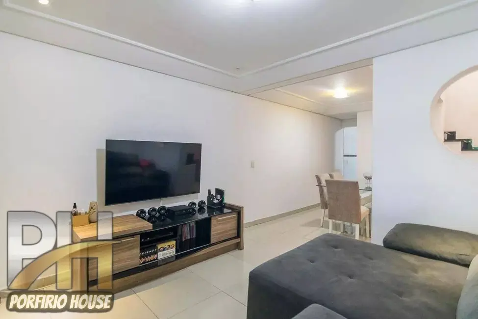 Foto 2 de Casa com 3 quartos à venda, 118m2 em Vila Luzita, Santo Andre - SP