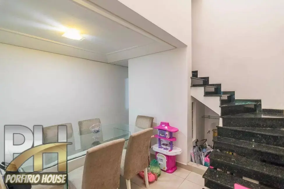 Foto 8 de Casa com 3 quartos à venda, 118m2 em Vila Luzita, Santo Andre - SP