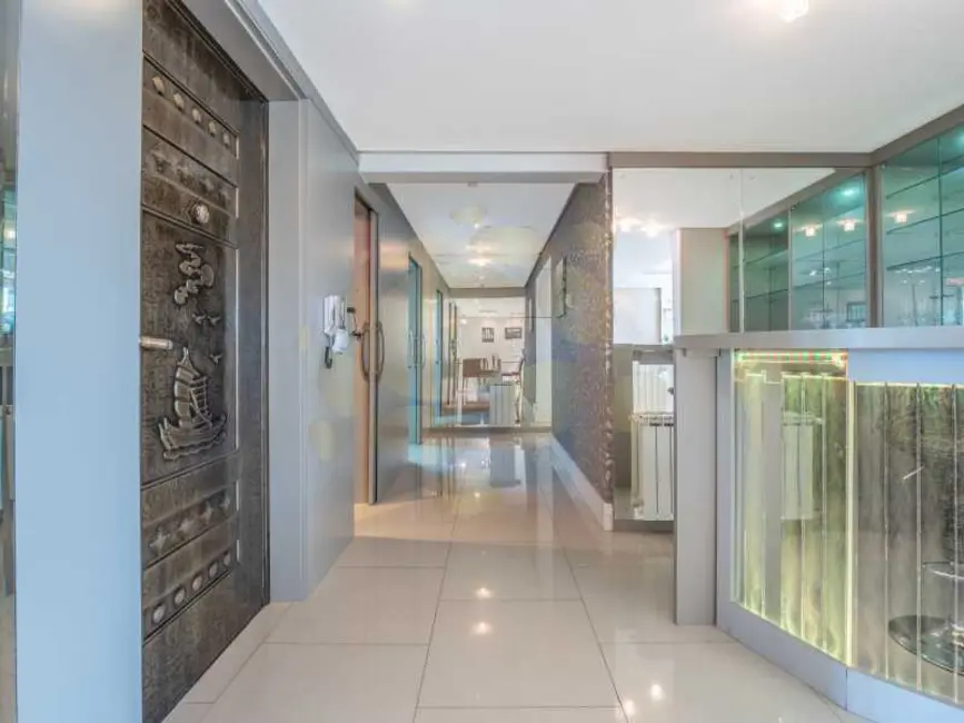 Foto 9 de Apartamento com 3 quartos à venda, 146m2 em Canela - RS