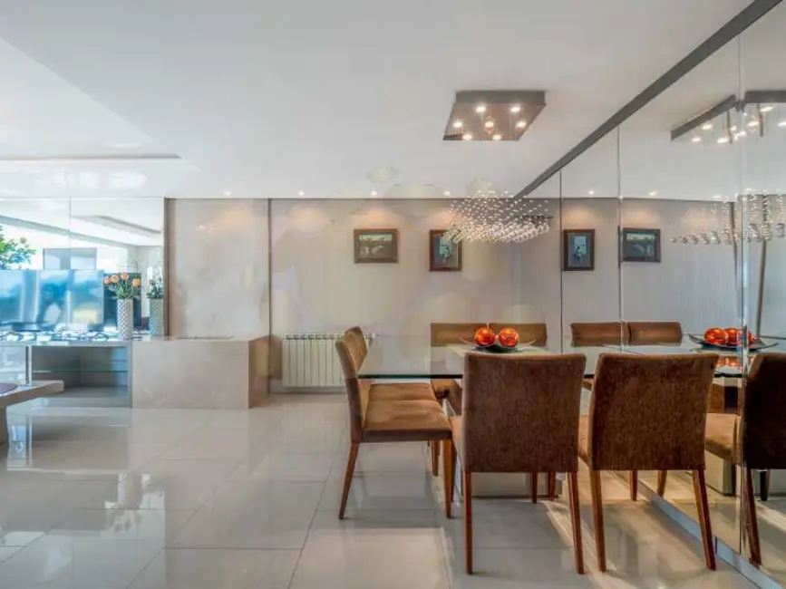 Foto 2 de Apartamento com 3 quartos à venda, 146m2 em Canela - RS