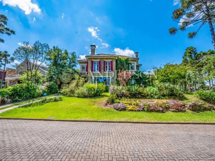 Foto 1 de Terreno / Lote à venda em Gramado - RS