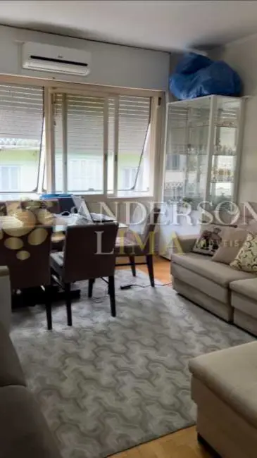 Foto 2 de Apartamento com 2 quartos à venda, 88m2 em Porto Alegre - RS