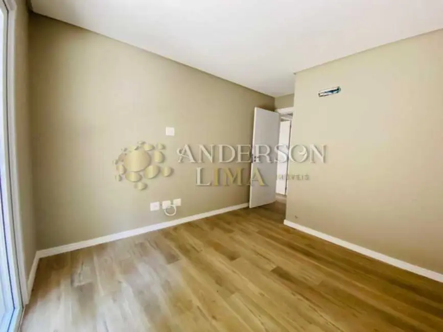 Apartamento com 2 quartos à venda, 77m2 em Gramado - RS - imagem 8 Foto 8 de Apartamento com 2 quartos à venda, 77m2 em Gramado - RS