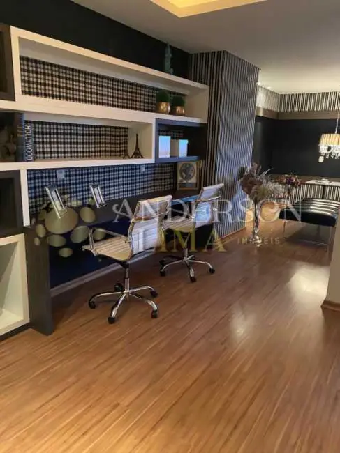 Apartamento com 4 quartos à venda, 254m2 em Gramado - RS - imagem 7 Foto 7 de Apartamento com 4 quartos à venda, 254m2 em Gramado - RS