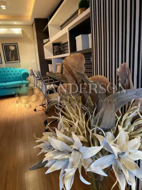 Apartamento com 4 quartos à venda, 254m2 em Gramado - RS - imagem 4 Foto 4 de Apartamento com 4 quartos à venda, 254m2 em Gramado - RS