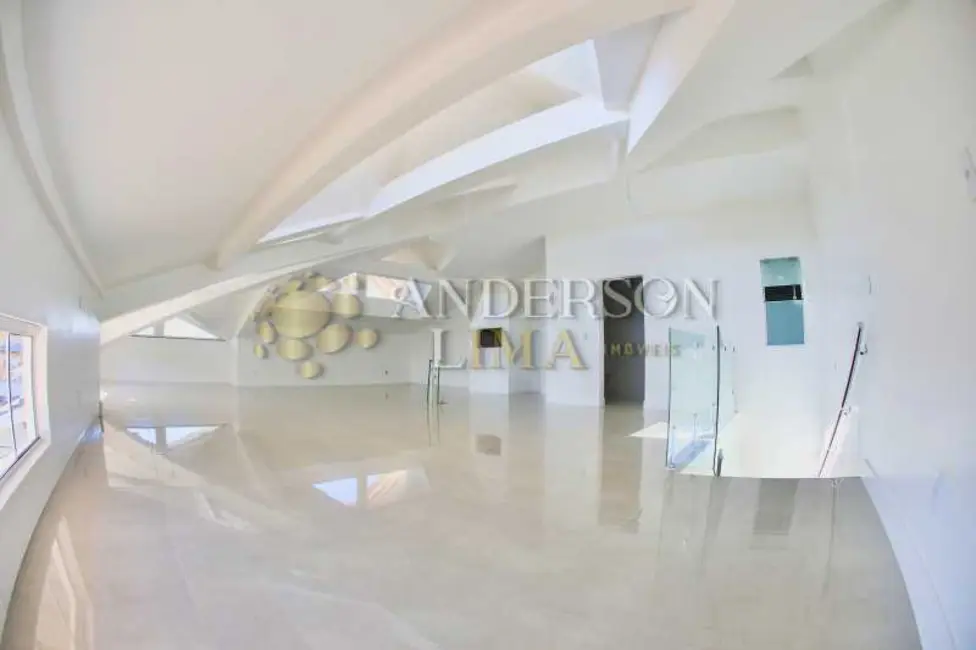 Foto 2 de Apartamento com 3 quartos à venda, 220m2 em Canela - RS