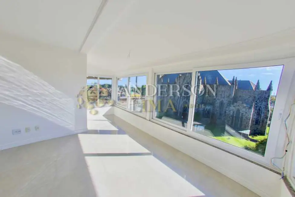 Foto 8 de Apartamento com 3 quartos à venda, 220m2 em Canela - RS