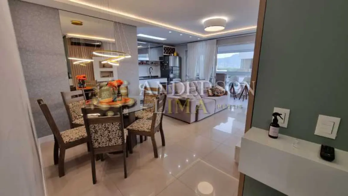 Foto 3 de Apartamento com 3 quartos à venda, 97m2 em Florianopolis - SC
