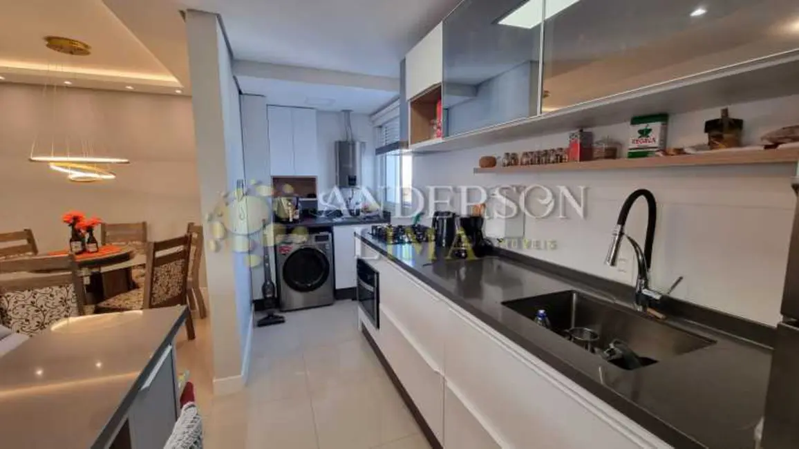 Foto 6 de Apartamento com 3 quartos à venda, 97m2 em Florianopolis - SC