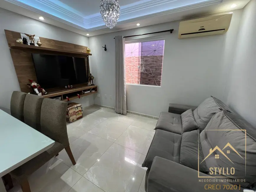 Foto 2 de Casa com 2 quartos à venda, 90m2 em Forquilhas, Sao Jose - SC