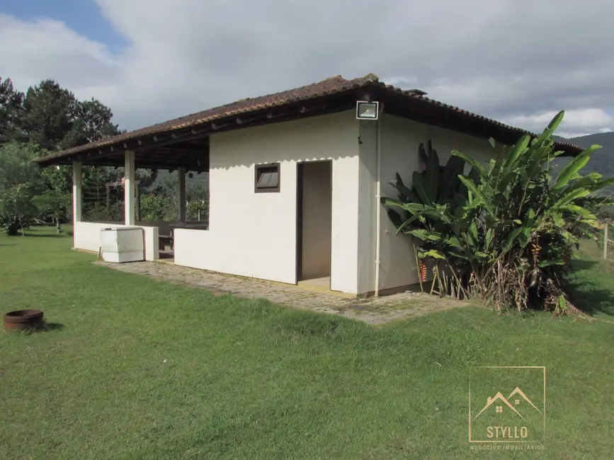 Sítio / Rancho com 4 quartos à venda, 240m2 em Biguacu - SC - imagem 7 Foto 7 de Sítio / Rancho com 4 quartos à venda, 240m2 em Biguacu - SC