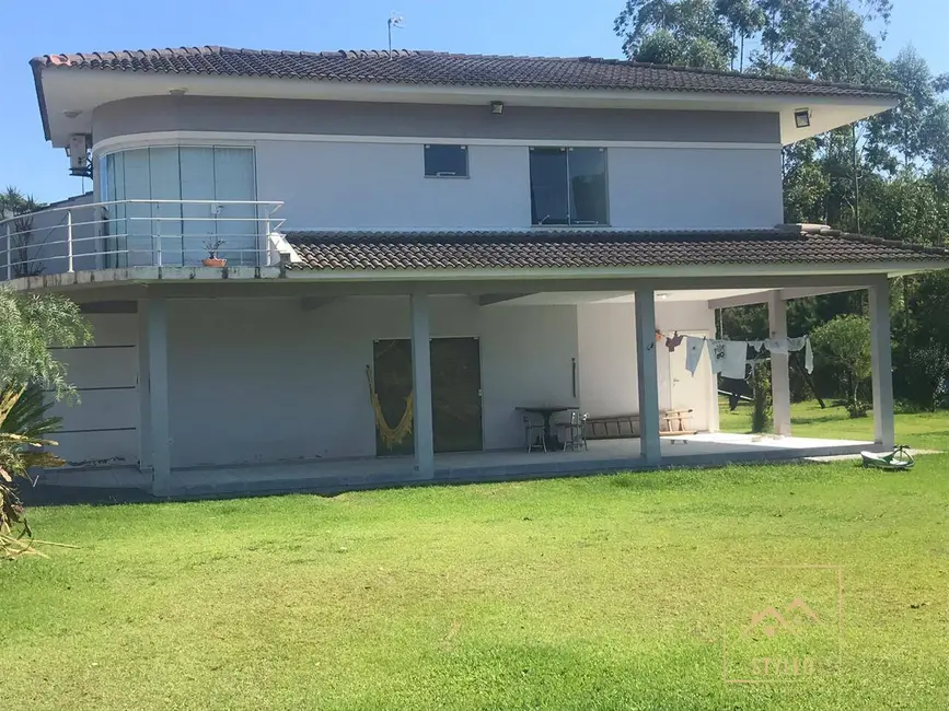 Sítio / Rancho com 4 quartos à venda, 240m2 em Biguacu - SC - imagem 4 Foto 4 de Sítio / Rancho com 4 quartos à venda, 240m2 em Biguacu - SC