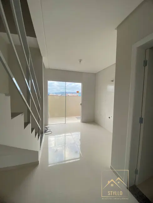 Foto 3 de Sobrado com 3 quartos à venda, 99m2 em Forquilhas, Sao Jose - SC