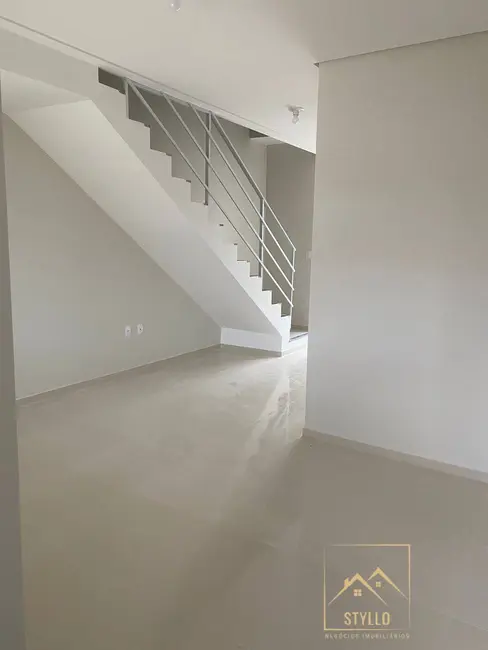 Foto 4 de Sobrado com 3 quartos à venda, 99m2 em Forquilhas, Sao Jose - SC