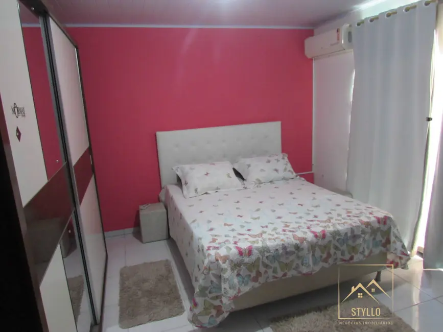 Casa com 4 quartos à venda, 144m2 em Potecas, Sao Jose - SC - imagem 8 Foto 8 de Casa com 4 quartos à venda, 144m2 em Potecas, Sao Jose - SC