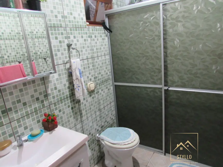 Casa com 4 quartos à venda, 144m2 em Potecas, Sao Jose - SC - imagem 6 Foto 6 de Casa com 4 quartos à venda, 144m2 em Potecas, Sao Jose - SC