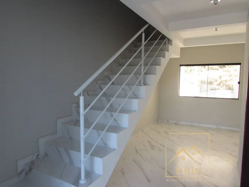 Foto 5 de Sobrado com 3 quartos à venda, 104m2 em Potecas, Sao Jose - SC