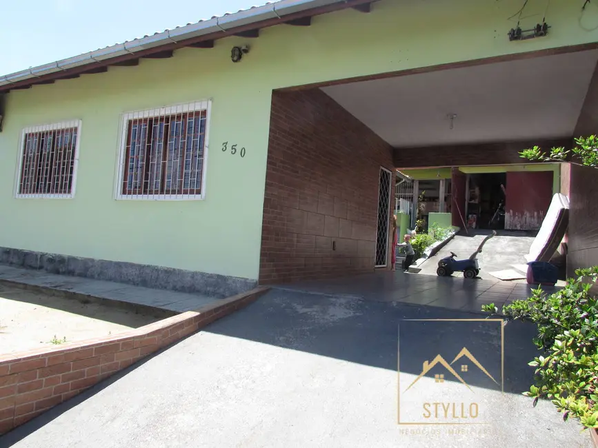 Foto 3 de Casa com 3 quartos à venda, 175m2 em Forquilhinha, Sao Jose - SC