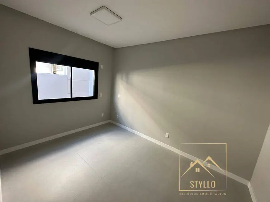 Foto 4 de Casa com 3 quartos à venda, 173m2 em Pedra Branca, Palhoca - SC