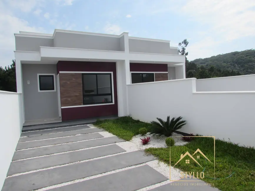 Foto 2 de Casa com 2 quartos à venda, 125m2 em Potecas, Sao Jose - SC