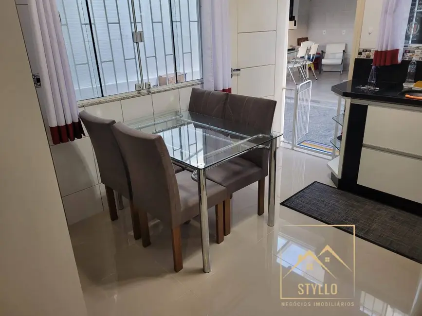 Foto 4 de Casa com 3 quartos à venda, 160m2 em Forquilhas, Sao Jose - SC