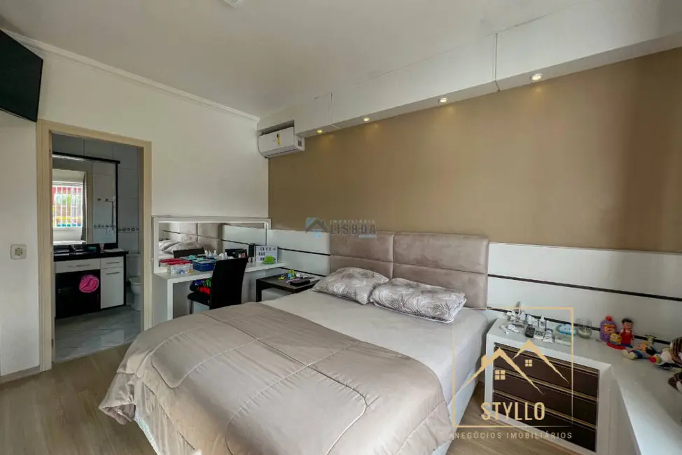 Foto 7 de Casa com 3 quartos à venda, 160m2 em Forquilhas, Sao Jose - SC