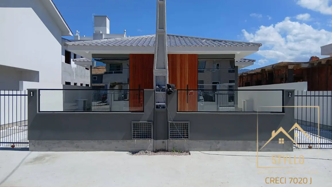 Foto 1 de Casa com 3 quartos à venda, 70m2 em Nova Palhoça, Palhoca - SC