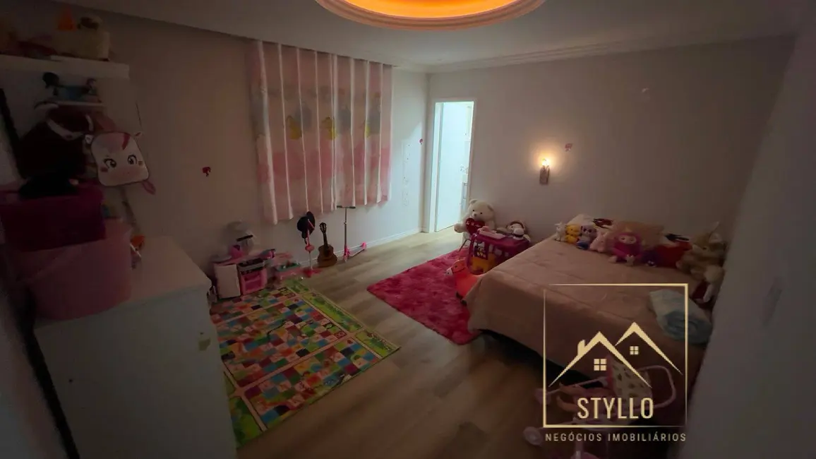 Foto 9 de Casa com 3 quartos à venda, 200m2 em Serraria, Sao Jose - SC