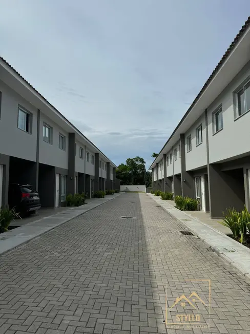 Foto 1 de Casa com 2 quartos à venda, 71m2 em Forquilhas, Sao Jose - SC